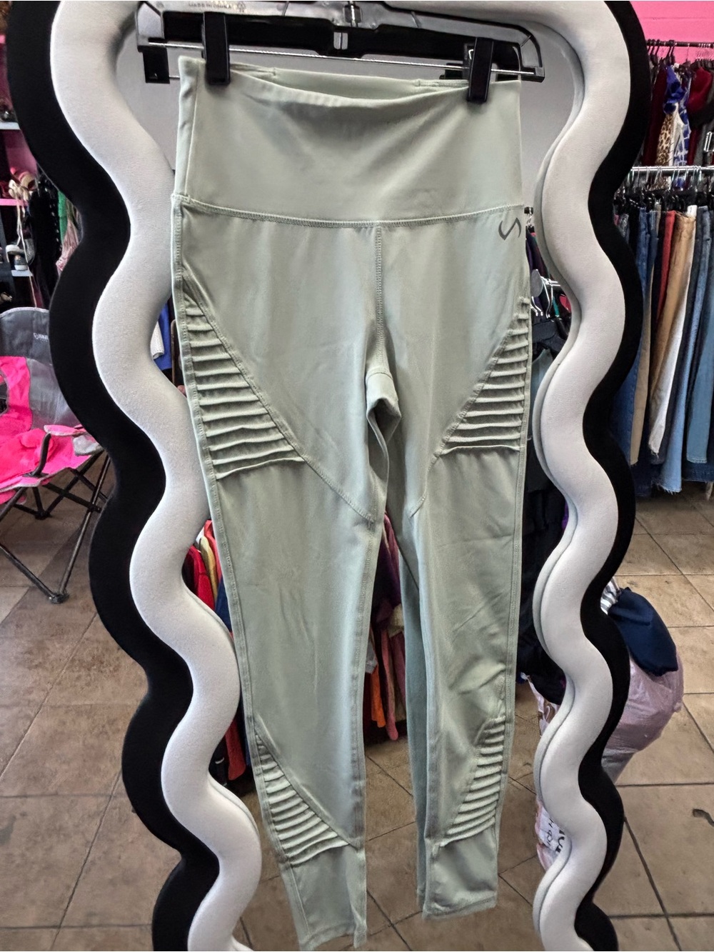 High-Waist Ribbed Detail Leggings in Sage Green